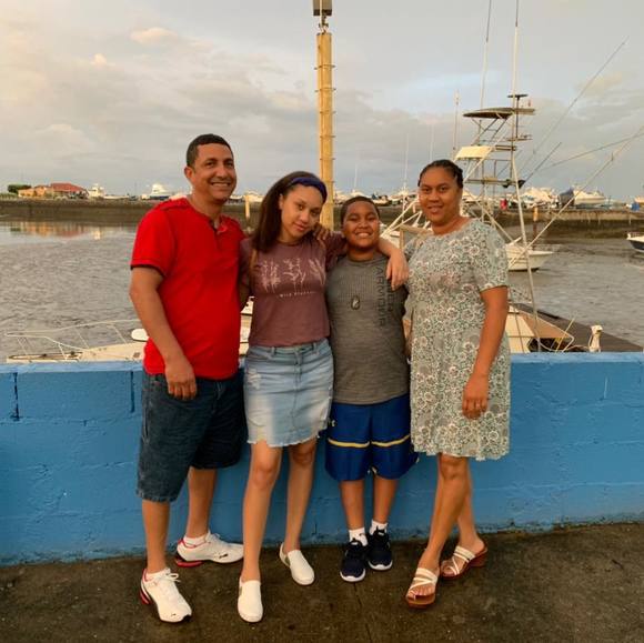 Profile Picture of Rosy molina Molina (@r_molina) on Poshmark