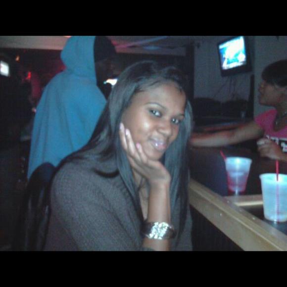 Profile Picture of Latasha Lofton (@latashalofton) on Poshmark