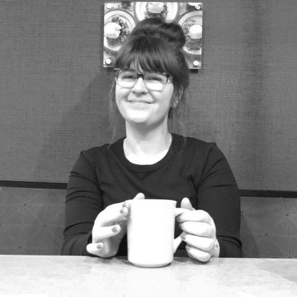 Profile Picture of Emily Barron (@enbarron668) on Poshmark