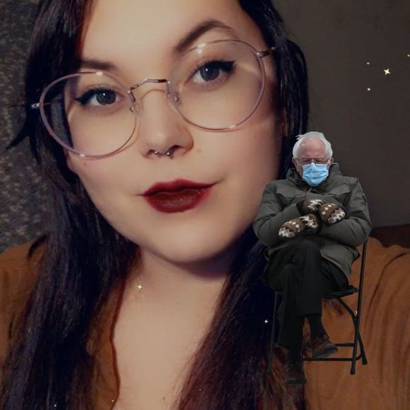 Profile Picture of Jessie Eavey (@elliebellsxox) on Poshmark