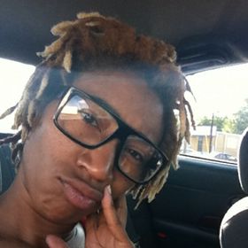 Profile Picture of Aisha Knox (@aishaknox) on Pinterest