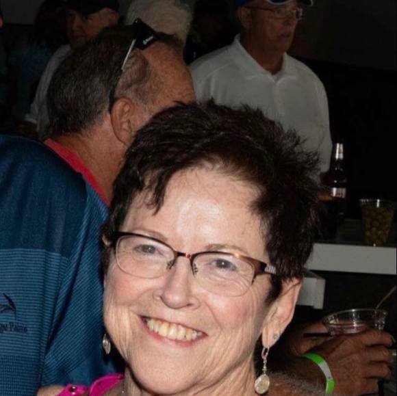 Profile Picture of Cathy Franklin (@cathymfrank) on Poshmark