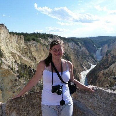Profile Picture of Alison Schroeder (@AlisonSchro32) on Twitter