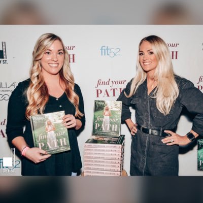 Profile Picture of ShiAnne Witkowski (@shiannedenisee) on Twitter