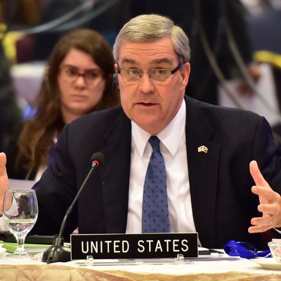 Profile Picture of Douglas Lute (@LuteDoug) on Twitter