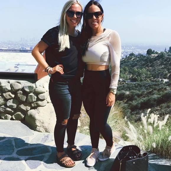 Profile Picture of Trisha Erwin-king (@trishak2012) on Poshmark