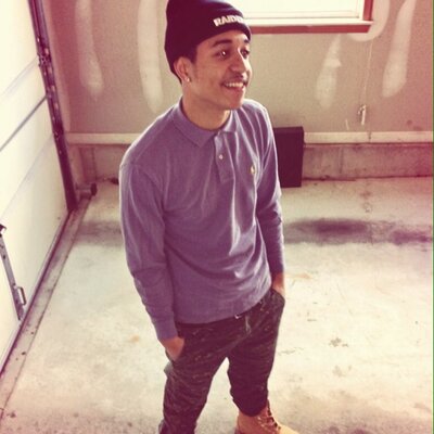 Corey Nieves - Twitter Profile Picture of Corey Nieves (@Supreme215_) on Twitter