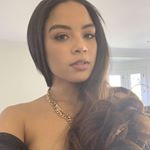 Profile Picture of Elise Thomas (@jennymathew555) on Instagram