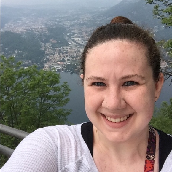 Profile Picture of Katy Garlock (@kg3305) on Poshmark