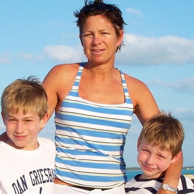 Profile Picture of Meredith Weaver (@hookem47) on Twitter