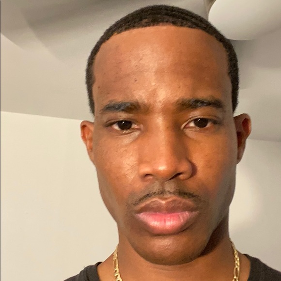 Profile Picture of Mario Tyler (@yy45k) on Poshmark