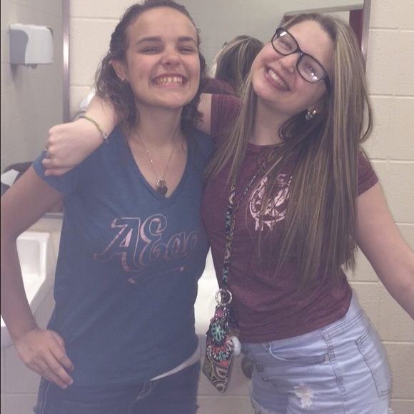 Profile Picture of Whitney Nichols (@wkn99) on Poshmark