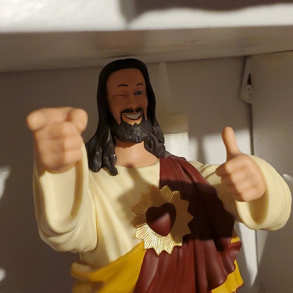 Profile Picture of Victor Racek (@vktr305) on Poshmark