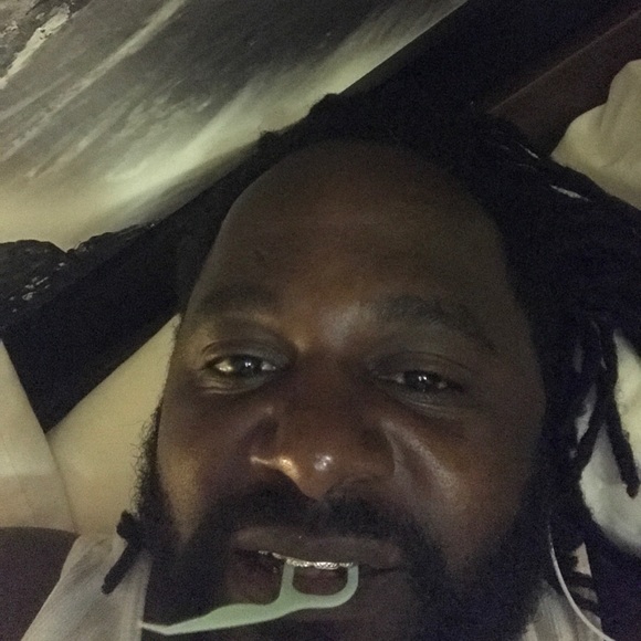 Profile Picture of David Barnes (@playd) on Poshmark