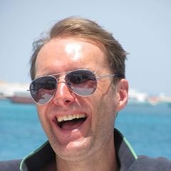 Profile Picture of Simon Craig (@comeonuwhites) on Twitter