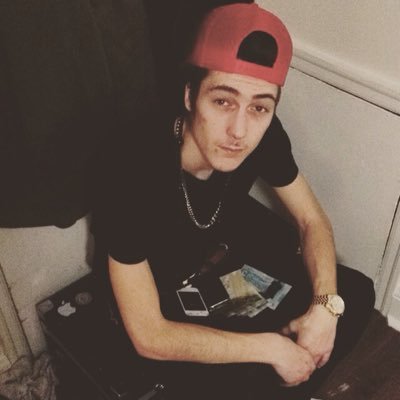 Profile Picture of J. Puze (@joshua_pusey) on Twitter