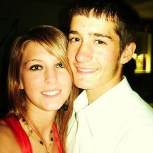 Profile Picture of Tesia Thoma (@whitegrlgonghetto) on Myspace