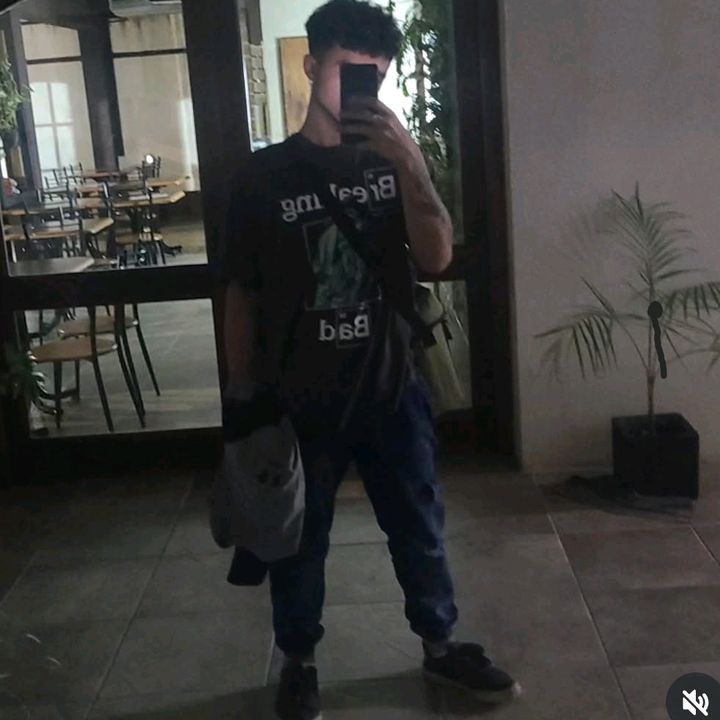 Iván Adolfo Ahumada - Tiktok Profile Picture of Iván Adolfo Ahumada (@ivan.a21) on Tiktok