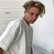 Profile Picture of Markie Lucas (@MarkieLucas) on Youtube