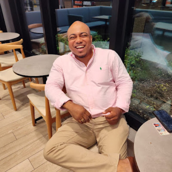 Joel Buissereth - Poshmark Profile Picture of Joel Buissereth (@joelbuissereth7) on Poshmark