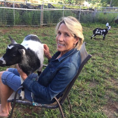 Profile Picture of Charlotte Farmer (@charlottefarm19) on Twitter