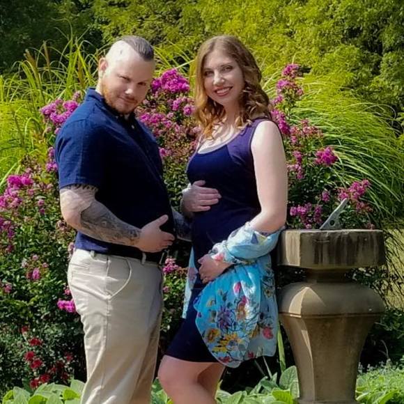 Profile Picture of Haley Akeson (@hkoetting) on Poshmark