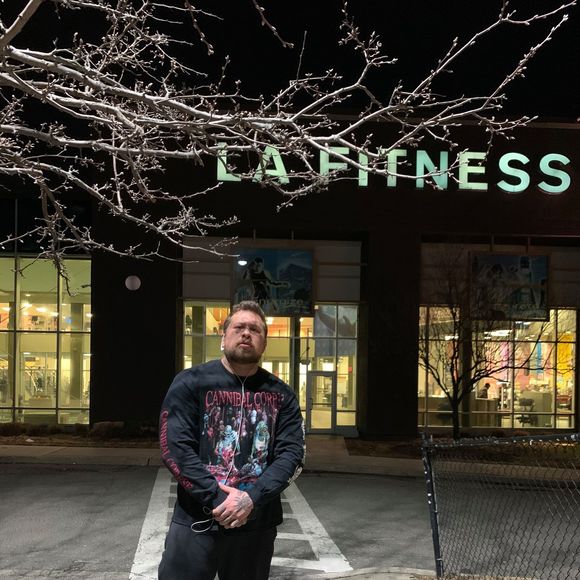 Joseph Ragona - Poshmark Profile Picture of Joseph Ragona (@ragona30) on Poshmark