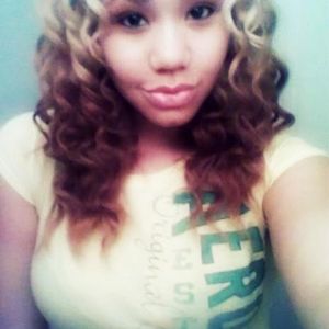 Profile Picture of Emely Alcantara (@devora_emely) on Myspace