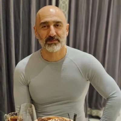 Profile Picture of Amir A. Ohadi (@amirohadi) on Twitter