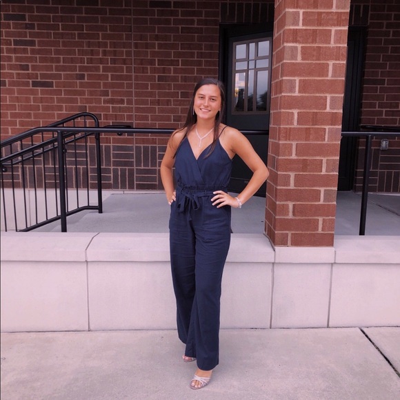 Profile Picture of Kylie Bartorillo (@kybart) on Poshmark