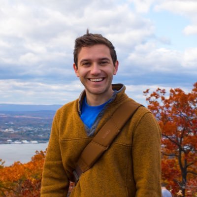 Profile Picture of Ian Downs (@UpsideDownsMD) on Twitter