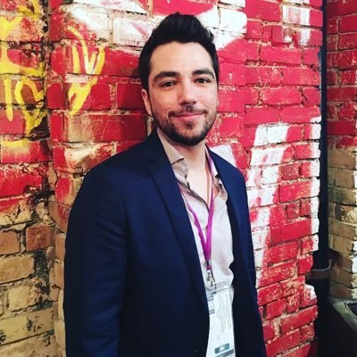 Profile Picture of Jacob De La Rosa (@writerjdelarosa) on Twitter