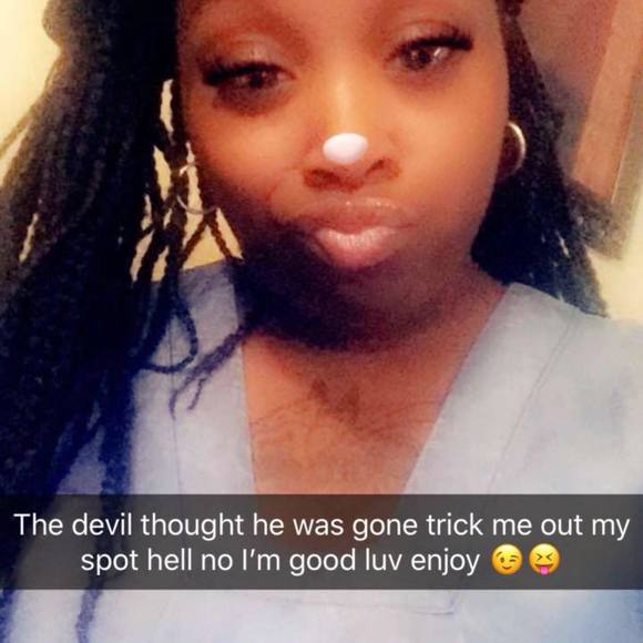 Profile Picture of Nikki Potts (@nikkipotts25) on Poshmark