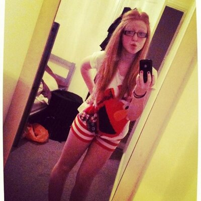 Profile Picture of Rowan Louise Davis (@RowanLouise_x) on Twitter