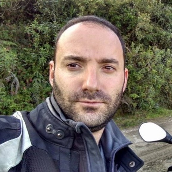 Profile Picture of James Katz (@jameskatzblm) on Poshmark