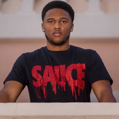 Profile Photo of Arnell Christen Jr #25 (@savagenelly25) on Twitter