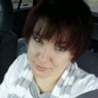 Profile Picture of Julia Madden-Mares (@mommunkey88) on Twitter