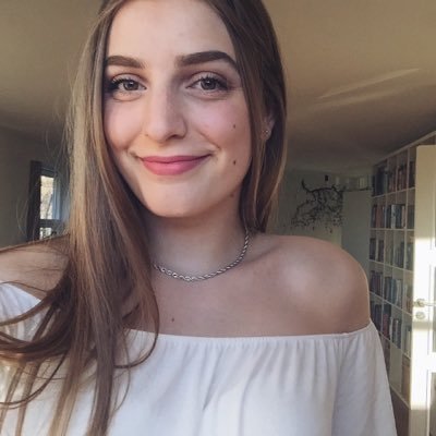 Profile Picture of Helene Pedersen (@denmarkianone) on Twitter