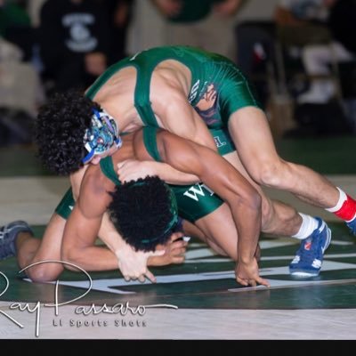 Profile Picture of Christopher Umanzor (@livelikechriss) on Twitter