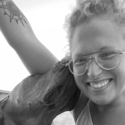 Profile Picture of Allison Iles (@houseofhellyuns) on Twitter