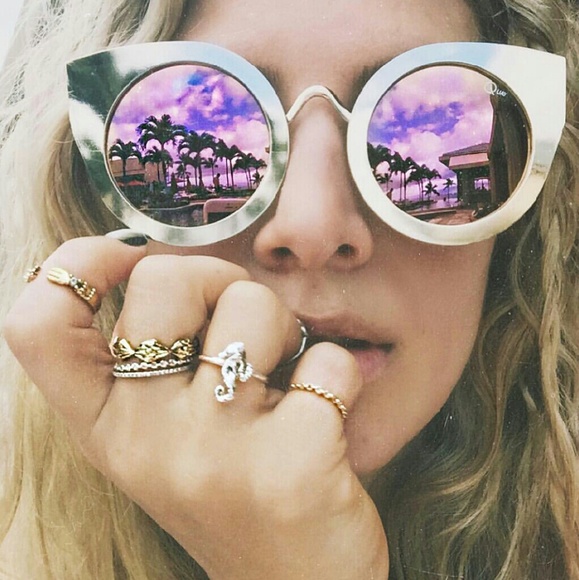 Profile Picture of Stephanie Bruce (@honeyryder) on Poshmark