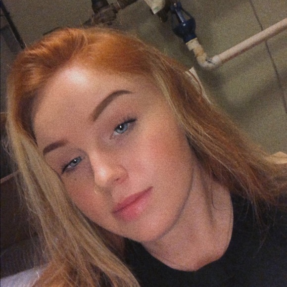 Profile Picture of Jerrica Shehane (@jshehane01) on Poshmark