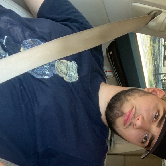 Profile Picture of Justin Lorenzo (@justinslorenzo) on Poshmark