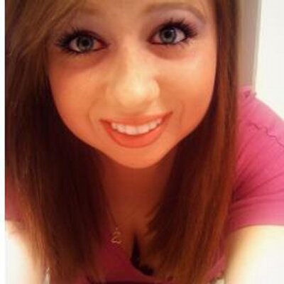 Profile Picture of Court Wright (@candy6061) on Twitter