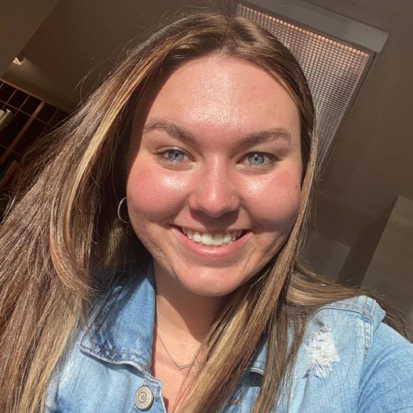 Profile Picture of Kyla Augsburger (@kyla3703) on Poshmark