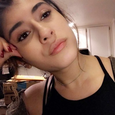 Profile Picture of Amanda Medina (@Amedinaa_) on Twitter