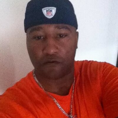 Profile Picture of Albert Smith (@@Carnell1970) on Twitter