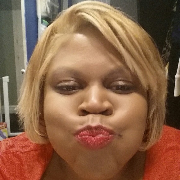 Profile Picture of Amber Gantt (@thagreatambeeno) on Poshmark