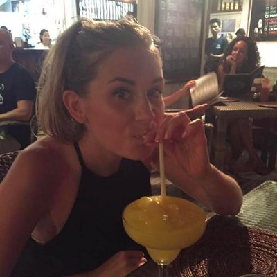 Profile Picture of Emily Laws (@EmlyLws) on Twitter