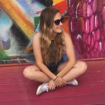 Profile Picture of Chloe Sheets (@csheets_) on Twitter